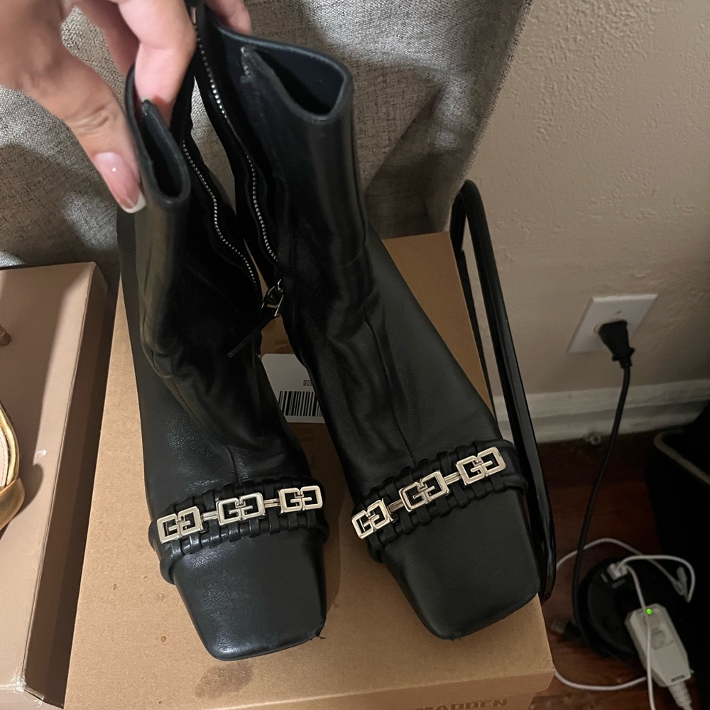 Givenchy Black and silver Heeled Boots with Square Toe